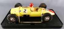 Carrera Universal 403 - Lotus Climax Cooper T66 F1 Light Yellow Red Stripe #2 Boxed 1:32