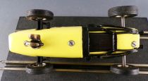Carrera Universal 403 - Lotus Climax Cooper T66 F1 Light Yellow Red Stripe #2 Boxed 1:32