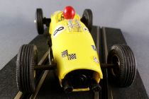 Carrera Universal 403 - Lotus Climax Cooper T66 F1 Light Yellow Red Stripe #8 no Box 1:32 2