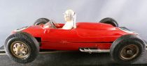 Carrera Universal 40401 - Ferrari 156 F1 Red #6 Phil Hill no Box 1:32 2