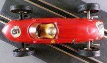 Carrera Universal 40401 - Ferrari 156 F1 Rouge #6 Phil Hill sans Boite 1/32