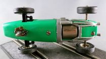 Carrera Universal 40403 - Lotus Climax Cooper T66 F1 Verte sans Pilote sans Boite 1/32
