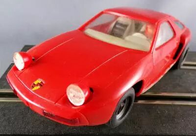 Carrera Universal 40423 - Porsche 928 Red Lighting no Box 1:32 2