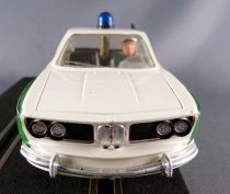 Carrera Universal 40424 - BMW 3,0 CSL Police Boxed 1:32