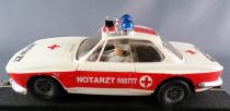 Carrera Universal 40425 - BMW 3,0 CSL Emergency Doctor Notarzt no Box 1:32