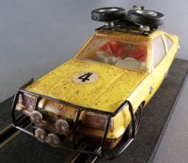 Carrera Universal 40442 - Opel Manta 400 Rallye N°4 en Boite 1/32