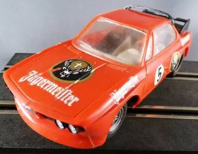 Carrera Universal 40477 - BMW 3,0 CSL J�germeister Orange #5 no Box 1:32 2