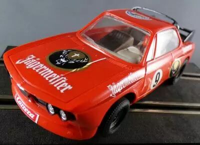 Carrera Universal 40477 - BMW 3,0 CSL J�germeister Orange #9 no Box 1:32