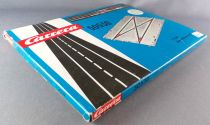 Carrera Universal 50530 - 1 Overtaking Lane Straight Section Tracks Very Good Condition Boxed 1:32