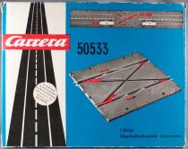Carrera Universal 50533 - 1 Automatic Overtaking Lane Straight Section Tracks Perfect Condition Boxed 1:32