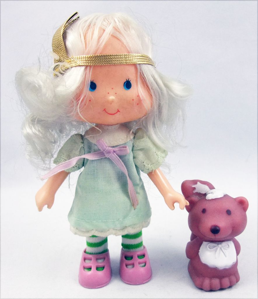 charlotte aux fraises poupee