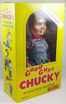Chucky (Child\'s Play 2) - 15\  Talking Figure \ Good Guys\  - Mezco