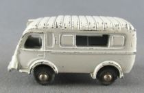 Cij Ref M6 Renault 1000Kg Truck White Ambulance Micro-Miniature