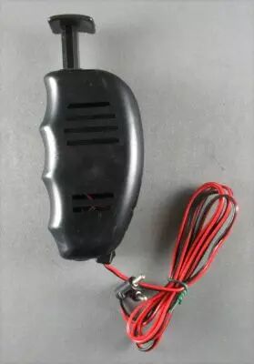 Circuit 24 - Poign�e Commande Contr�le Vitesse Noire 1
