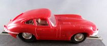 Circuit 24 ref 8205 - Red Jaguar E Type Chrome Wheels 3