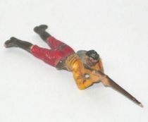 Clairet-  wild west - cow boy 1st series - footed laying firing rifle (yellow & red - no hat)