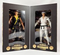 Cobra Kai -  Diamond - Coffret de figurines : Daniel Larusso, Johnny Lawrence & Daniel LaRusso (All Valley Karate Championship)