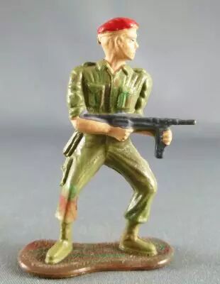 Cofalu - 54mm - Arm�e Moderne - Tireur Mitraillette Debout 2