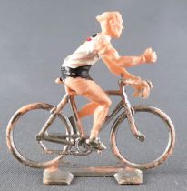 Cofalu (60\'s) - Cyclist (Plastic) - German Team Right Arm Up