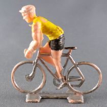 Cofalu (70\'s) - Cyclist (Plastic) - Yellow Jersey Standing up 2