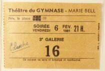 Coluche - Ticket Th&eacute;&acirc;tre du Gymnase F&eacute;vrier 1981 + Photo + Texte de l\'AFP