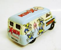Corgi - Marvel Super Heroes Limited Editions - X-Men : Morris J Van & Bedford CA Van