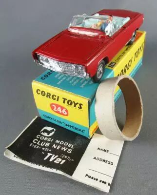 Corgi Toys 246 - Chrysler Imperial Compl�te Proche Neuf Boite 1/43 