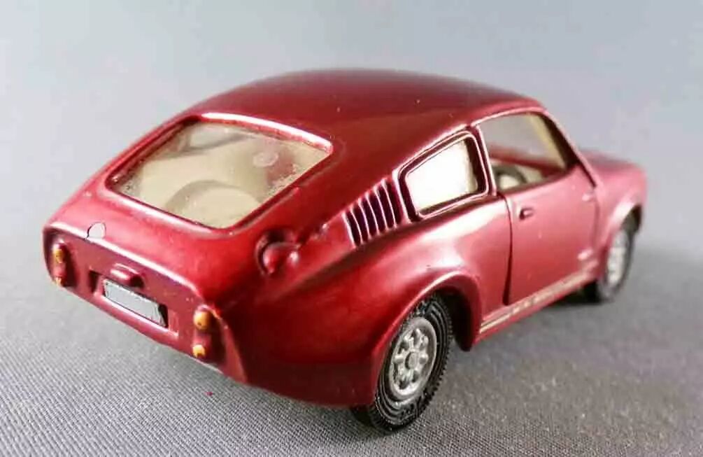Toys 341 Mini Marcos Gt 850 Rouge Métallisé sans Boite 1/43