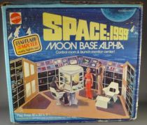 cosmos_1999___mattel_1975___base_lunaire_alpha_occasion_en_boite_complete_1