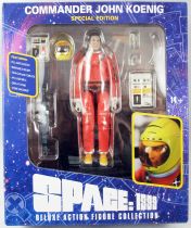 Cosmos 1999 - Sixteen 12 Deluxe Action Figure - Commander John Koenig \ Moonbase Alpha Spacesuit\ 