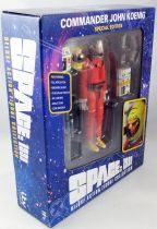 Cosmos 1999 - Sixteen 12 Deluxe Action Figure - Commander John Koenig \ Moonbase Alpha Spacesuit\ 
