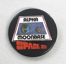 Cosmos 1999 (Space 1999) - Badge Anderson Entertainment / ITC Ent. (1986) - Alpha Moon Base