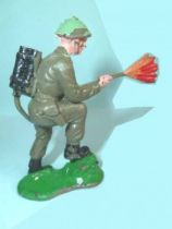 Crescent Toy - WW2 - Infanterie Anglaise lance-flamme