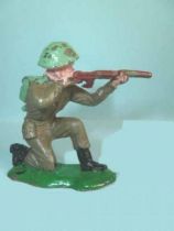 Crescent Toy - WW2 - Infanterie Anglaise tireur fusil genoux