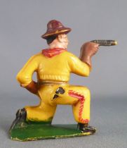 Cyrnos - Wild-West - Cow-Boys Footed firing guns kneeling (yellow)