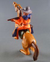 Cyrnos - Wild-West - Cow-Boys Mounted firing rifle brown horse