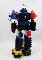 Dairugger XV - Robot Transformable 20cm \ Vehicle Voltron Legendary Defender\  (loose)