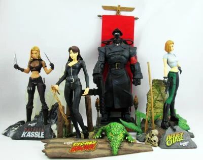 Danger Girl - Abbey Chase, Sydney Savage, Natalya Kassle & Major Maxim - McFarlane Toys (loose with cardbacks)