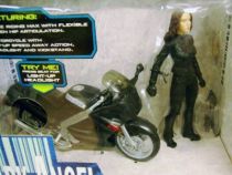 Dark Angel - Art Asylum - Max Series X5-452 with Motorcycle (Season 1)