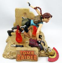 Dark Horse - Tomb Raider - Statuette PVC 17cm - Lara Croft \ Classic Era\ 