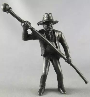 Davy Crockett - Figure by La Roche aux F�es - Series 1 - The Boat driver