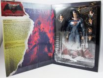 Dawn of Justice - Square Enix - Superman - Figurine Play Arts Kai