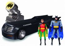 DC Collectibles - Batman The Animated Series - Batmobile (Deluxe Edition with Batman & Robin)