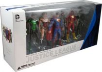 dc_comics___the_new_52_justice_league_boxed_set__batman__wonder_woman__superman__green_lantern__cyborg__aquaman__the_flash__1_