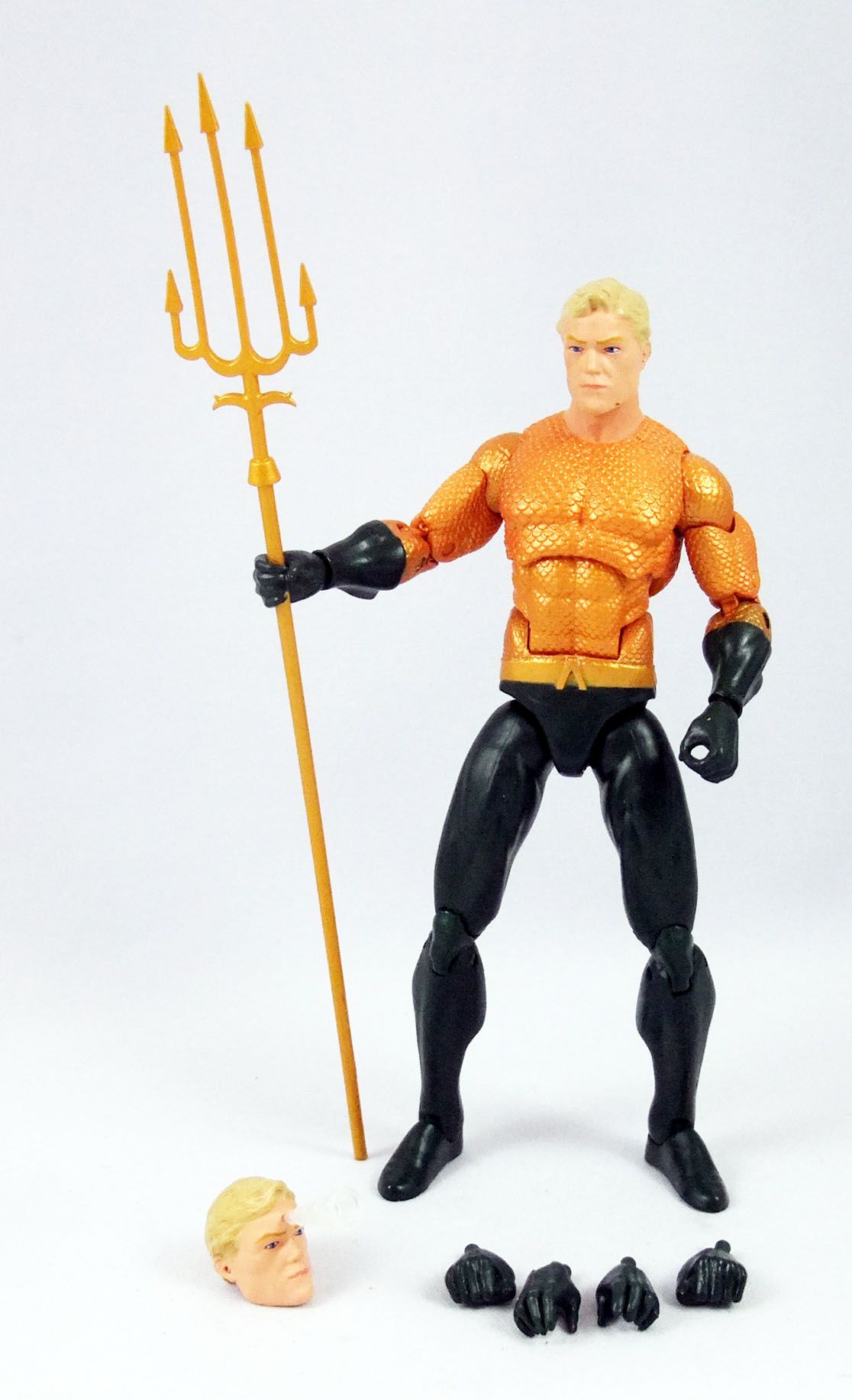 dc icons aquaman