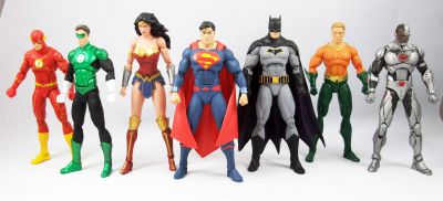 DC Comics Icons - Justice League (loose) : Superman, Batman, Wonder Woman,  Flash, Aquaman, Cyborg, Green Lantern