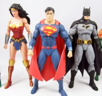 DC Comics Icons - Justice League (loose) : Superman, Batman, Wonder Woman, Flash, Aquaman, Cyborg, Green Lantern