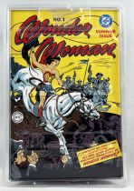 DC Page Punchers - DC Direct - Wonder Woman