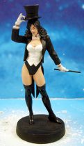 DC Super Heroes - Eaglemoss - #057 Zatanna