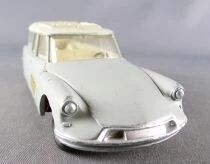 Dinky Toys France 556 Citro&euml;n ID19 Municipal Ambulance no Box 100% Original